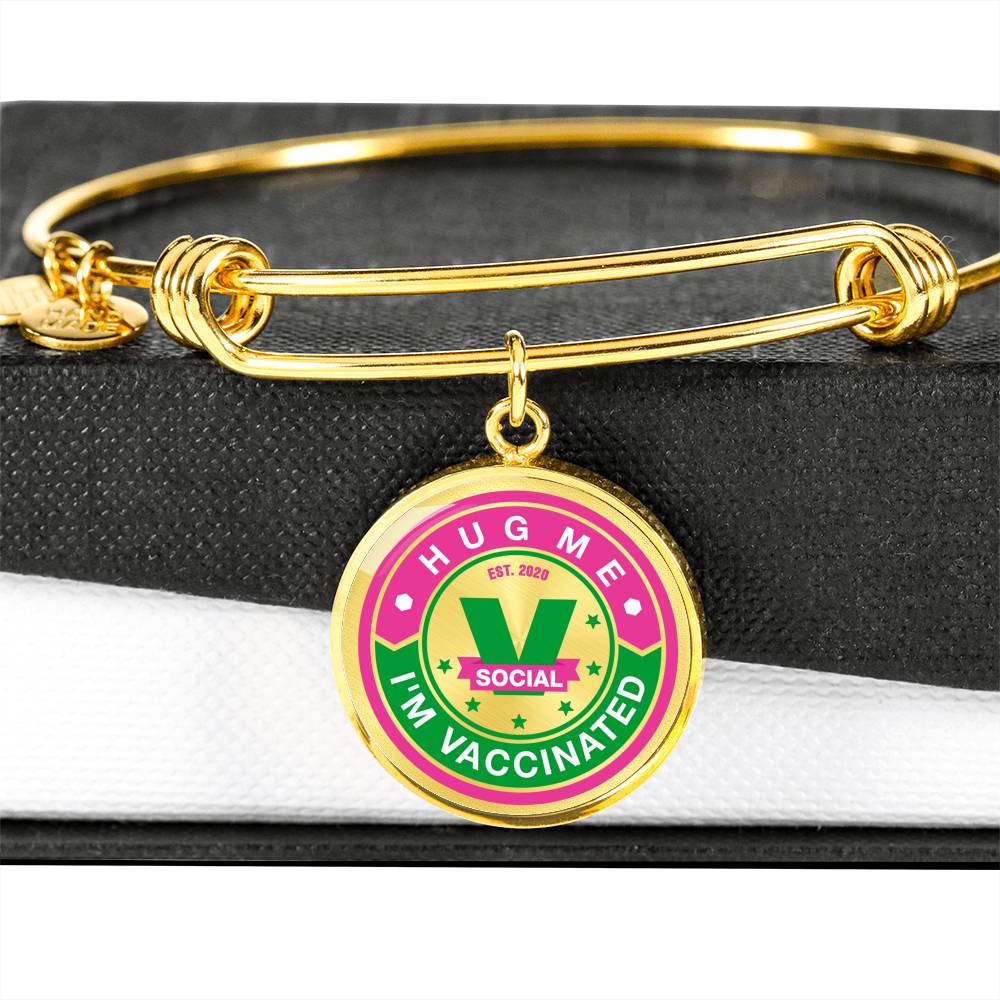 Hug me , I "m Vaccinated bracelet. Socialize responsible. - World Salsa Championships