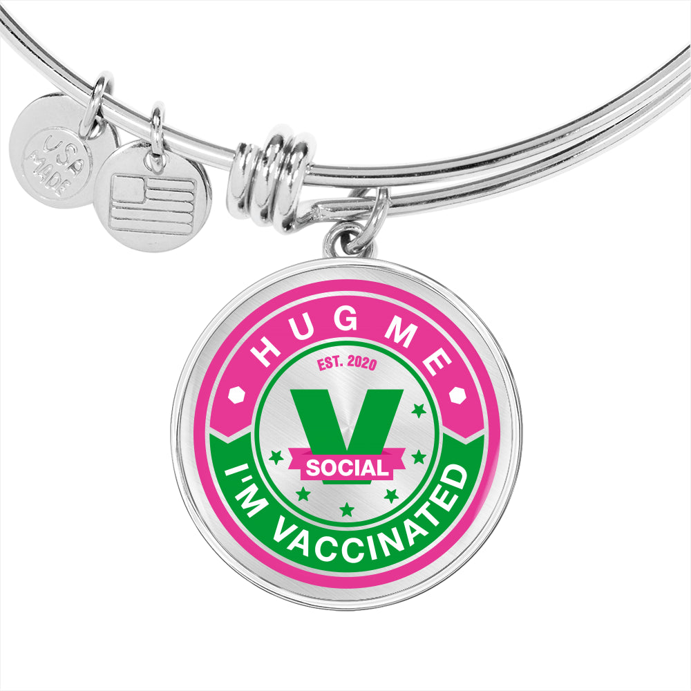Hug me , I "m Vaccinated bracelet. Socialize responsible. - World Salsa Championships