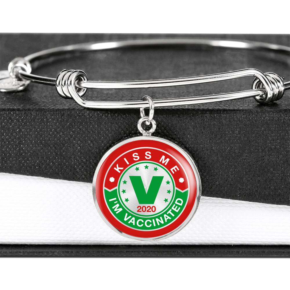 Kiss Me , I'm Vaccinated bracelet - World Salsa Championships